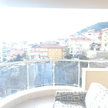 Comfort - Whole Appartments - Shared Kitchen - Airport Shuttle Bookable Apartment